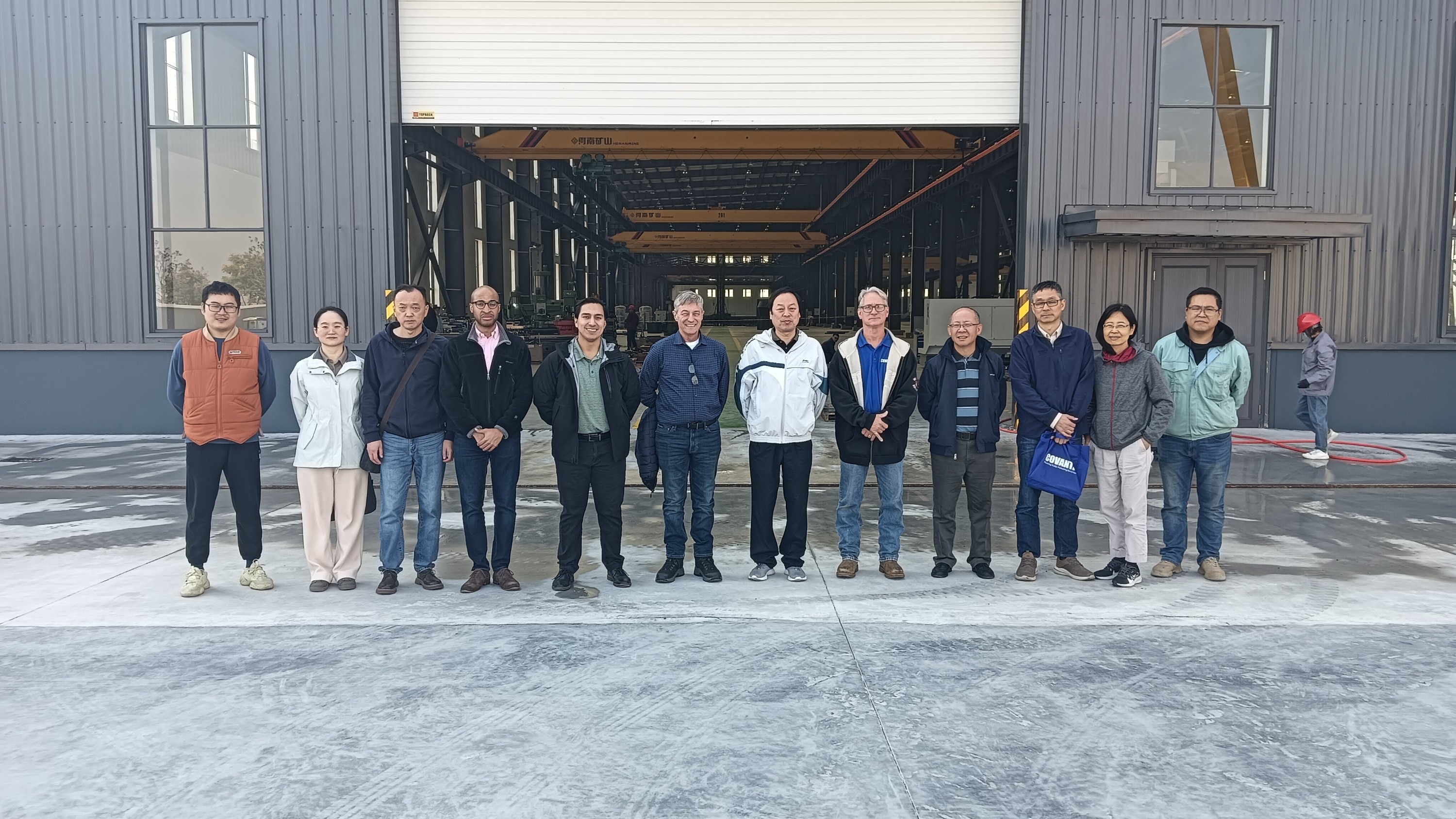 力源重工熱烈歡迎美國卡萬塔公司來新工廠視察